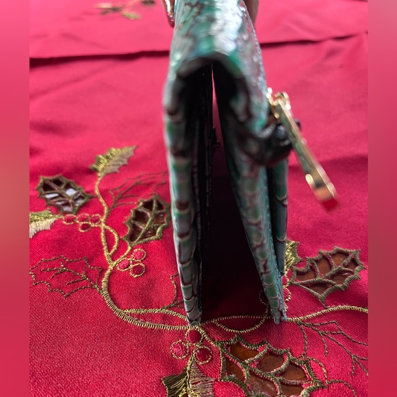 NWT Brahmin Ady in Multi Esplanade Solid Wallet - Picture 7 of 7